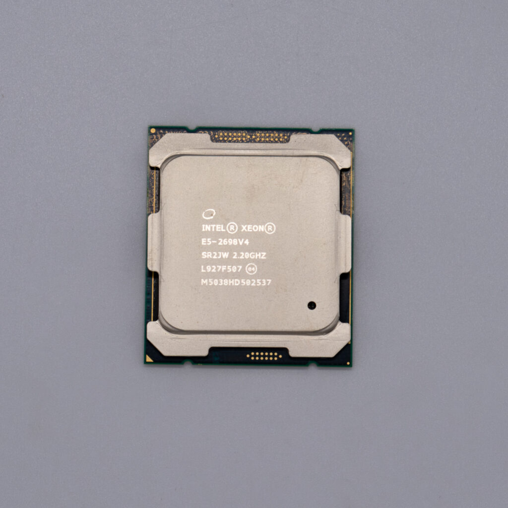 Процессор Intel Xeon E5-2698 v4 20 ядер, 40 потоков 2.2 GHz - 3.6 GHz в режиме турбо SR2JW