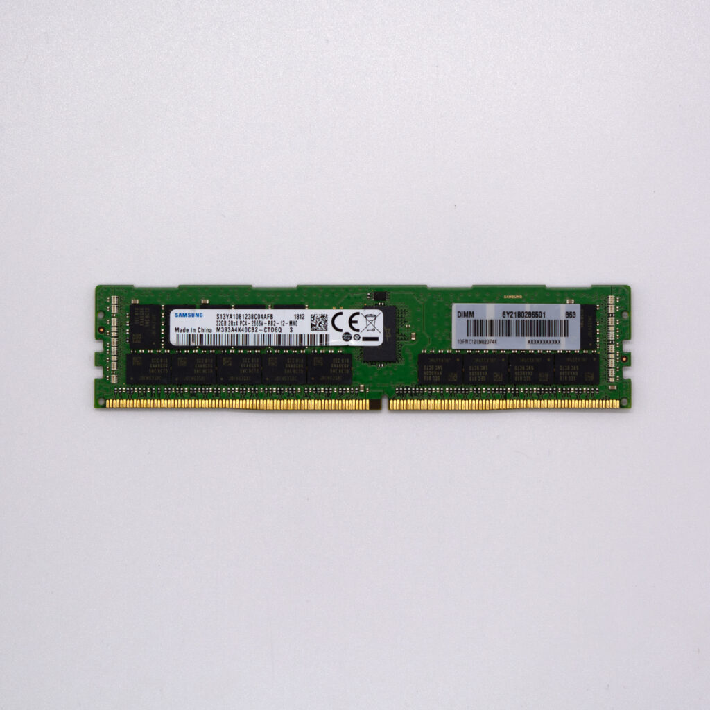 Серверная оперативная память Samsung 32Gb DDR4 2666MHz M393A4K40CB2-CTD6Q