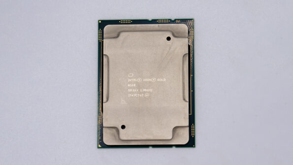 Процессор Intel Xeon Gold 6140 18/36 2.3/3.7 ГГц 140вт SR3AX