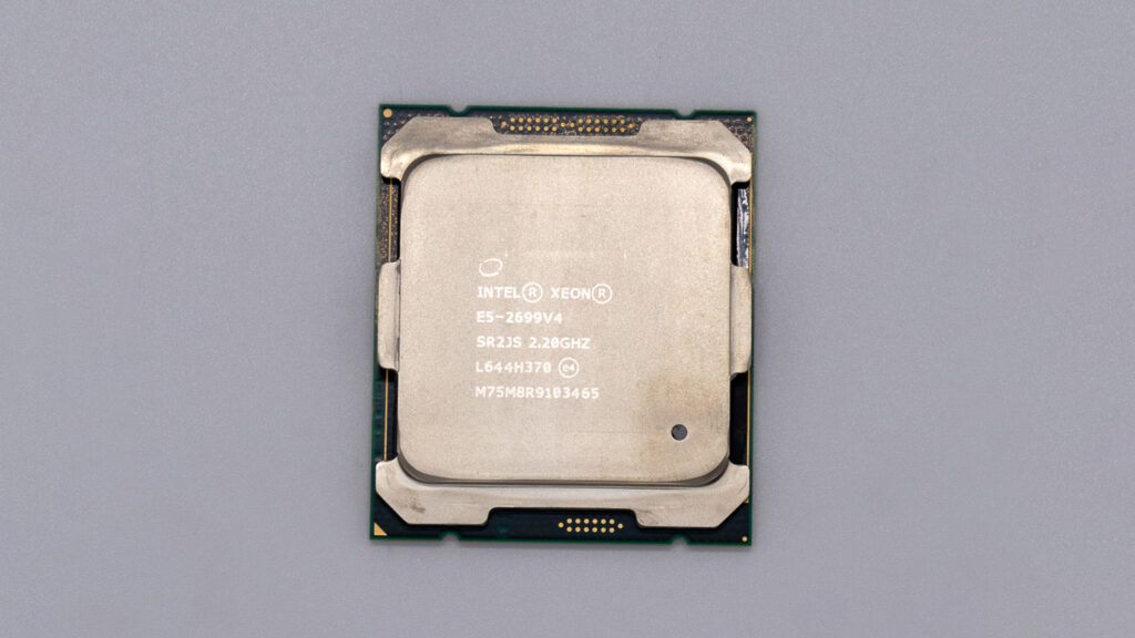 Процессор Intel Xeon E5-2699 v4 22/44 2.2/3.6 ГГц 145вт SR2JS
