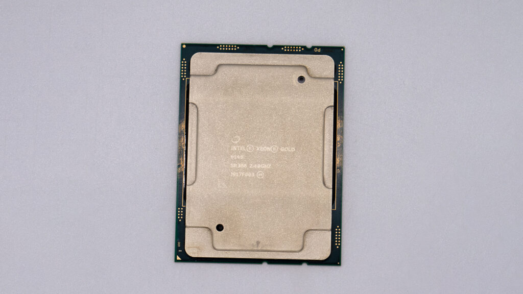 Процессор Intel Xeon Gold 6148 20/40 2.4/3.7 ГГц 150вт SR3B6