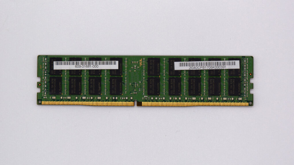 Оперативная память DDR4 Samsung 16Gb 2133MHz