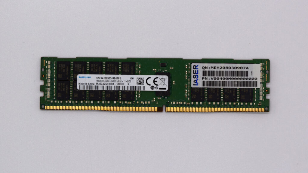 Оперативная память DDR4 Samsung 16Gb 2400MHz