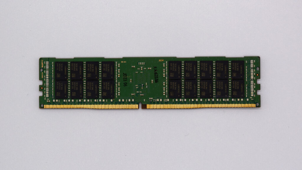 Оперативная память DDR4 Samsung 16Gb 2400MHz