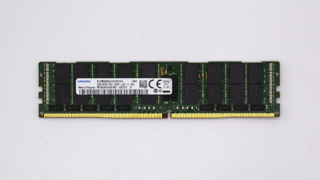 Оперативная память DDR4 Samsung 32Gb 2400MHz