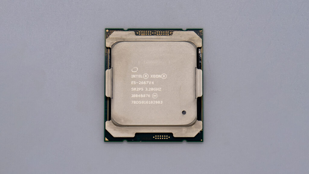 Процессор Intel Xeon e5-2667 v4 8/16 3.2/3.6 ГГц 135вт SR2P5