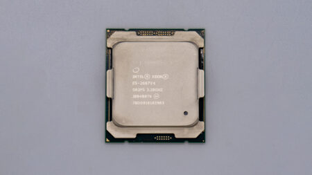Процессор Intel Xeon e5-2667 v4 8/16 3.2/3.6 ГГц 135вт SR2P5
