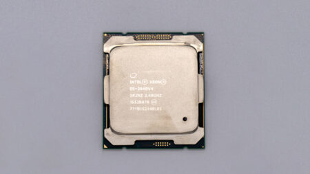 Процессор Intel Xeon E5-2640 v4 10/20 2.4/3.4 ГГц 90вт SR2NZ