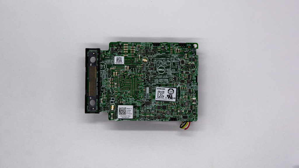 Raid Контроллер Dell PERC H730p 2GB c BBU 12Gbs Mini Mono 07H4CN