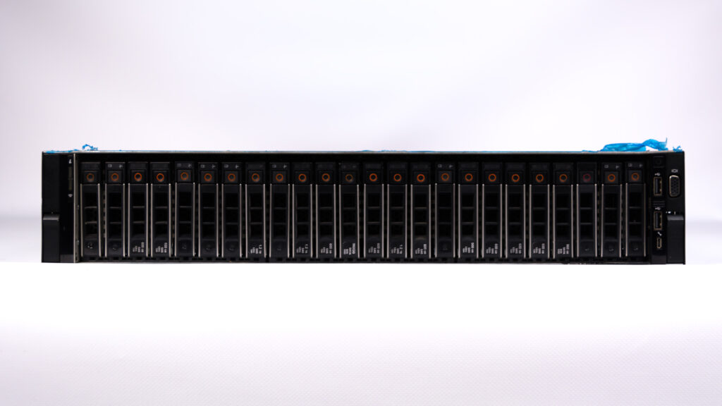 Серверная платформа Dell PowerEdge R7425 2.5*24SFF
