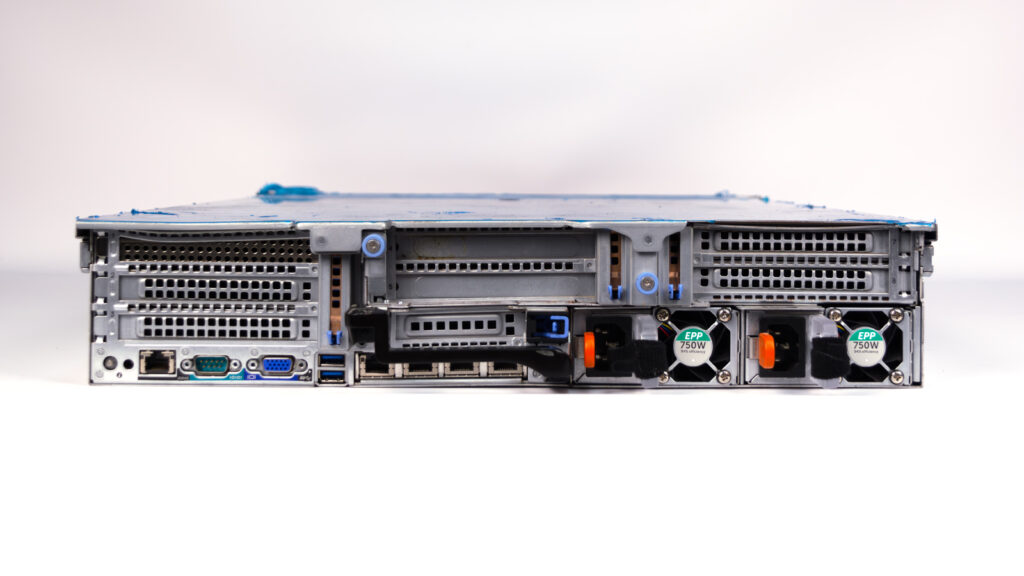 Серверная платформа Dell PowerEdge R7425 2.5*24SFF