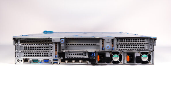 Серверная платформа Dell PowerEdge R7425 2.5*24SFF