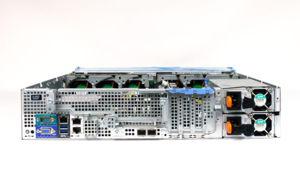 Серверная платформа Dell PowerEdge R540 3.5*8LFF