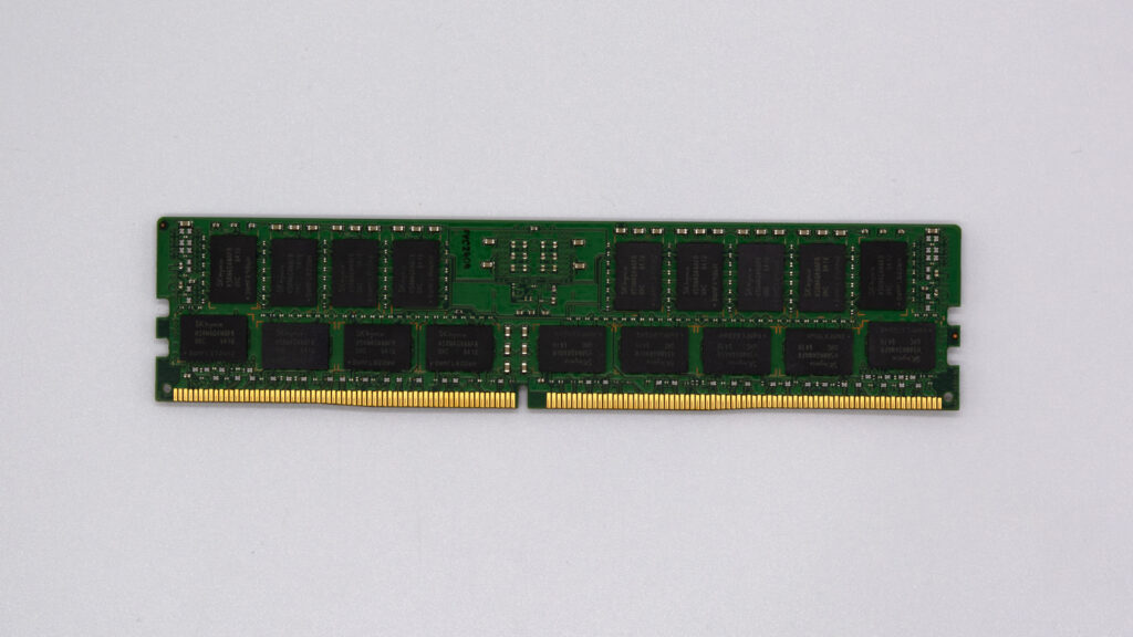 Оперативная память DDR4 Hynix 16Gb 2400MHz