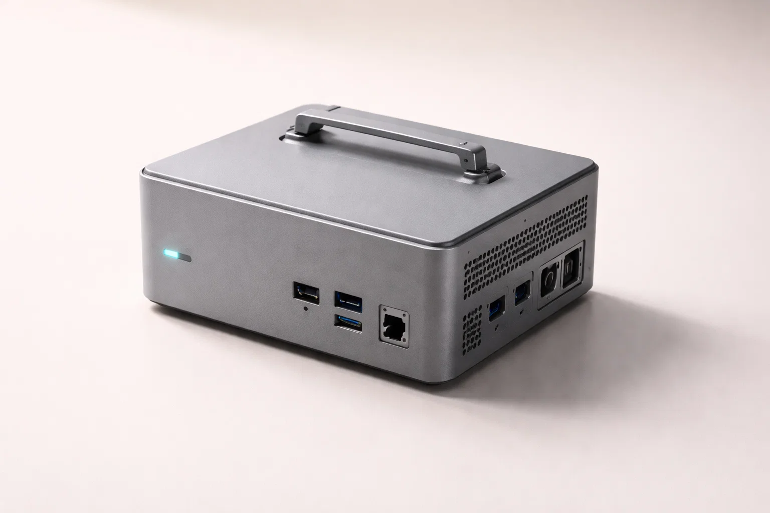 ASRock Industrial AI Box-A395: компактная рабочая станция на AMD Ryzen AI Max для локального инференса ИИ