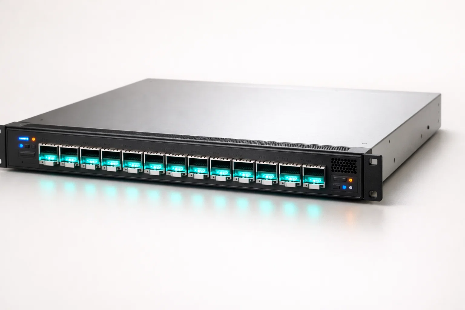 102,4 Тбит/с и СЖО: Aria Networks представила коммутаторы на платформе Broadcom Tomahawk 6 для ИИ-инфраструктур