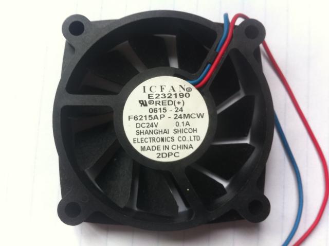 Shicoh ICFAN 6015 F6215AP-24MCW 0615-24 24V 0.1A 2 Wires Square DC Fan